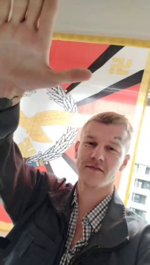 Sådan præsenterede Kasper Meier Olesen sig selv i NMRs chat på Telegram i 2025.