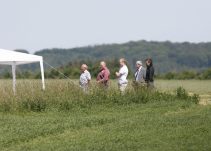 Vederfølner-grundlovsmøde ved Borum Eshøj